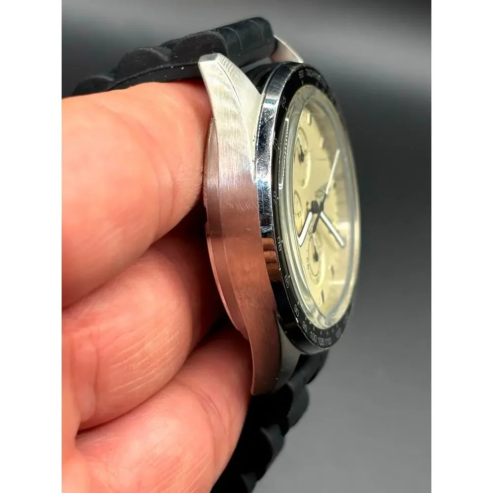 Fossil Sport 54 CH3023 Chronograph Beige Dial Black Strap 44mm Watch